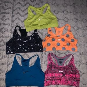 Nike Pro sports bra size Medium, 5 total